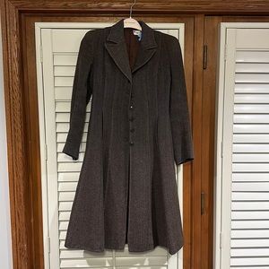 Gorgeous vintage virgin wool tweed coat